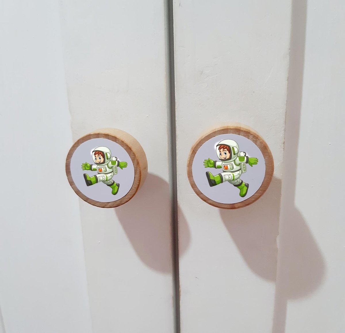 Spaceman Wardrobe Handles Drawer Handles Knobs Perfect for Upcycling Wardrobe, Chest of Drawers,Door, Boys Bedroom Space Stars Rocket Planet