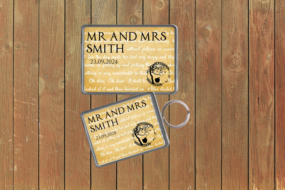 Snow White Apple Wedding Keychain Keyring Magnets Favours Favors Personalized Personalised Custom Brithday Wedding Fairytale Storybook