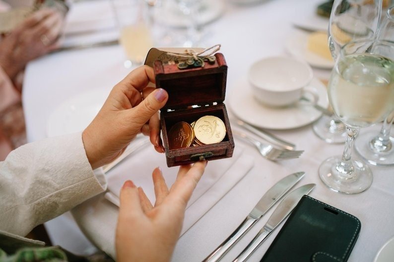 Peter Pan Pirates Treasure Chest Wedding Favors Favours Filled with Chocolate Gold Coins. Personalised Personalized Tag Neverland Wedding