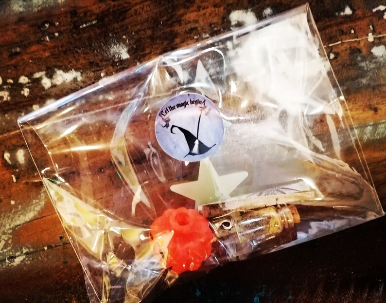 Wizard Kits Perfect for Castle Weddings Wizard Weddings Personalised Personalized Weddings Favors Favours Baby Shower, Party Kits Wand Magic