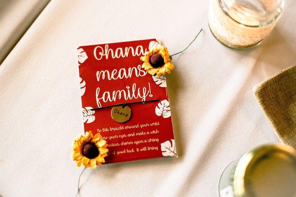 Ohana Means Family Charm Bracelet Perfect Birthday Gift, Wedding Favor Favour, Fairytale, Hawaiian Themed Wedding Gift Party Bags Bracelet